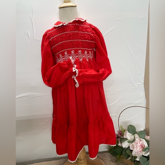 Disney Winnie the Pooh vintage Red Dress size 6 - Picture 1 of 6